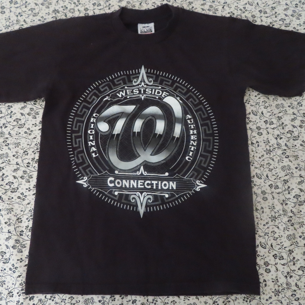 vintage West Side Connection Short Sleeve  Black T-Shirt Size M